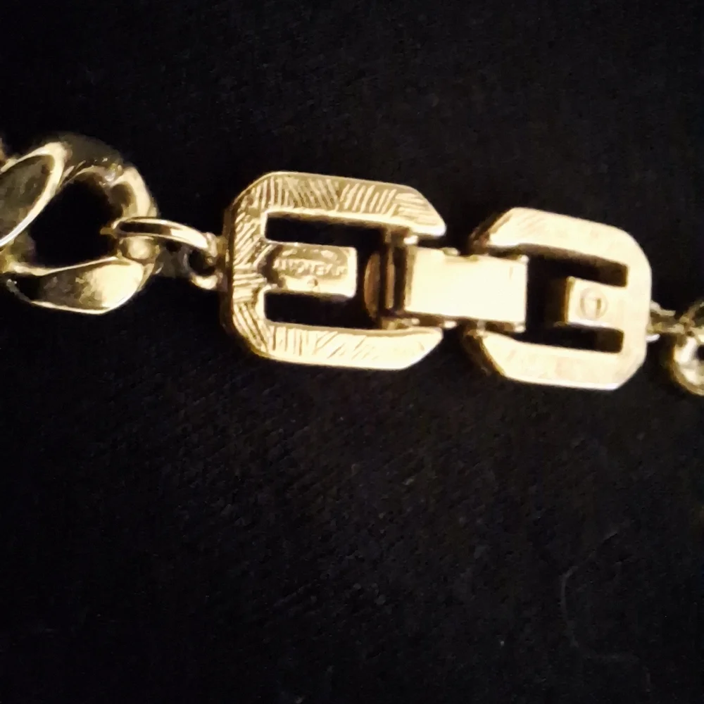 Vintage GIVENCHY Gold Toned  Heavy  Chain Link Necklace 37 inches Statement 8 OZ - Picture 6 of 11